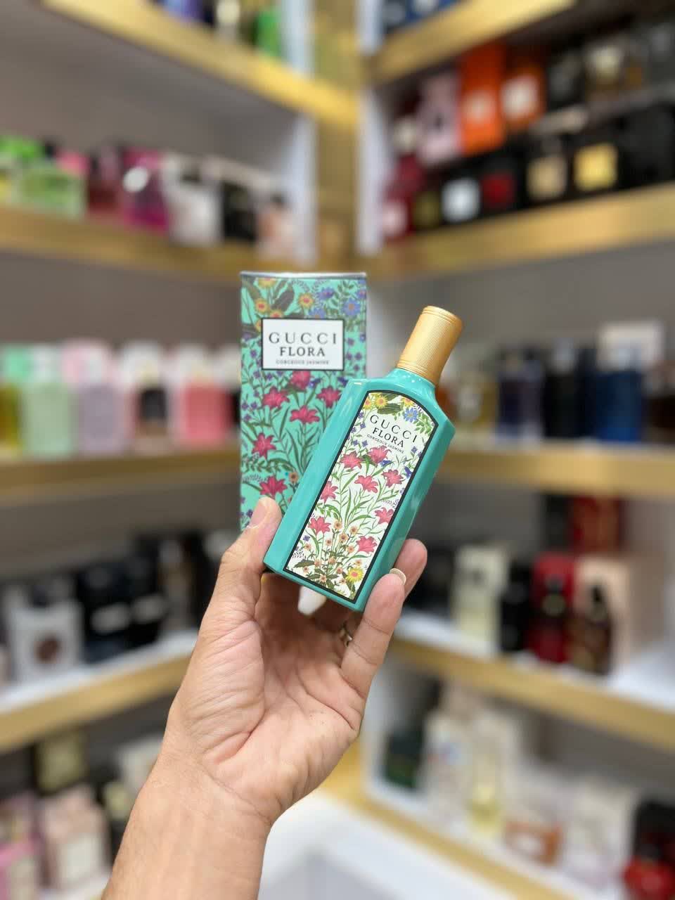 IMG_20260128_223717_572 ادکلن گوچی گورجس جاسمین Gucci Flora Gorgeous Jasmine - Image 1